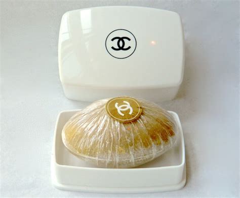 vintage chanel no.5 savon etui de voyage|3 VINTAGE CHANEL NO 5 SAVONS SOAP NIB 1950's.